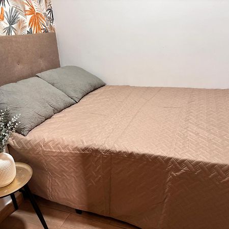 For You Rentals Coqueto Apartamento Temporal De Dos Dormitorios En El Corazon De Madrid Sgv63 ภายนอก รูปภาพ
